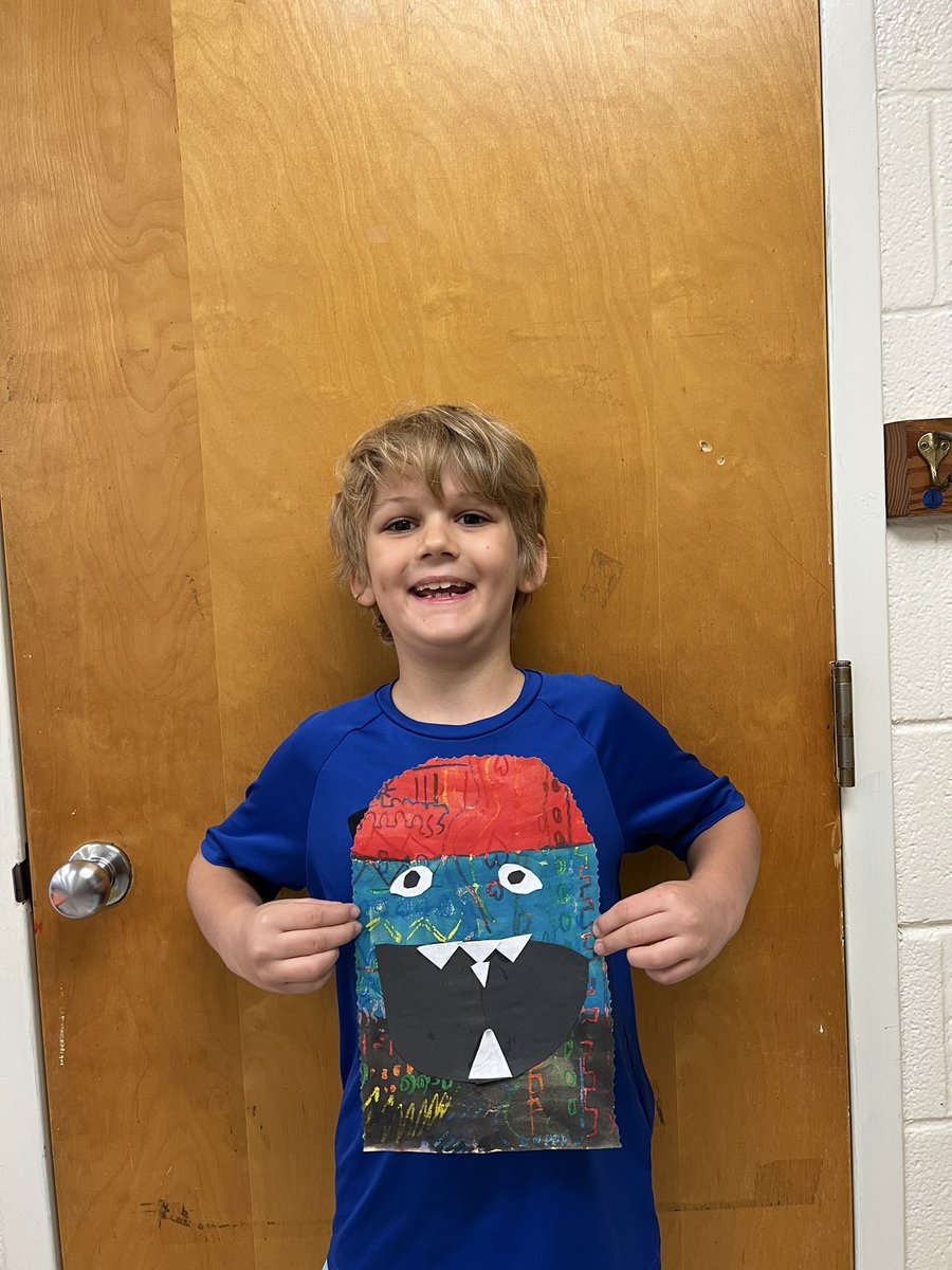 WMESArtists's tweet photo. Line monsters! Working with lines and shapes have been so much fun with these second graders! I love how creative each artist is with their monster! #creativity #artclass #wolfmeadowelementary #ourpackisontrack https://t.co/e8nLsEy0K7