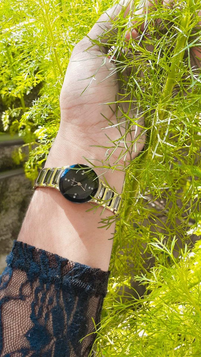 Zain_faathi's tweet image. பார்த்ததும் பிடிப்பதற்கு அழகு 
காரணமாக இருந்தாலும். 

பழகிய பிறகு பிடிப்பதற்கு 
அன்பு மட்டும் தான் 
காரணமாக இருக்கும்.
“முதலில்அன்பு, 
பின்பு தான் அழகு. ”

#Fathi