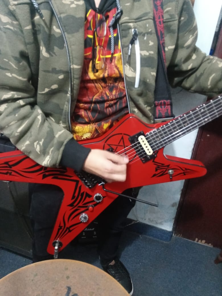 EstigmaMetal's tweet photo. Alistando el Set list para este 28 de Agosto Metal Invaders en el @YieldRock #metalperuano #metalinvaders @RockAchorao @HEADBANGERSLAT @DrTavoTenis https://t.co/TPLMb2SZzK