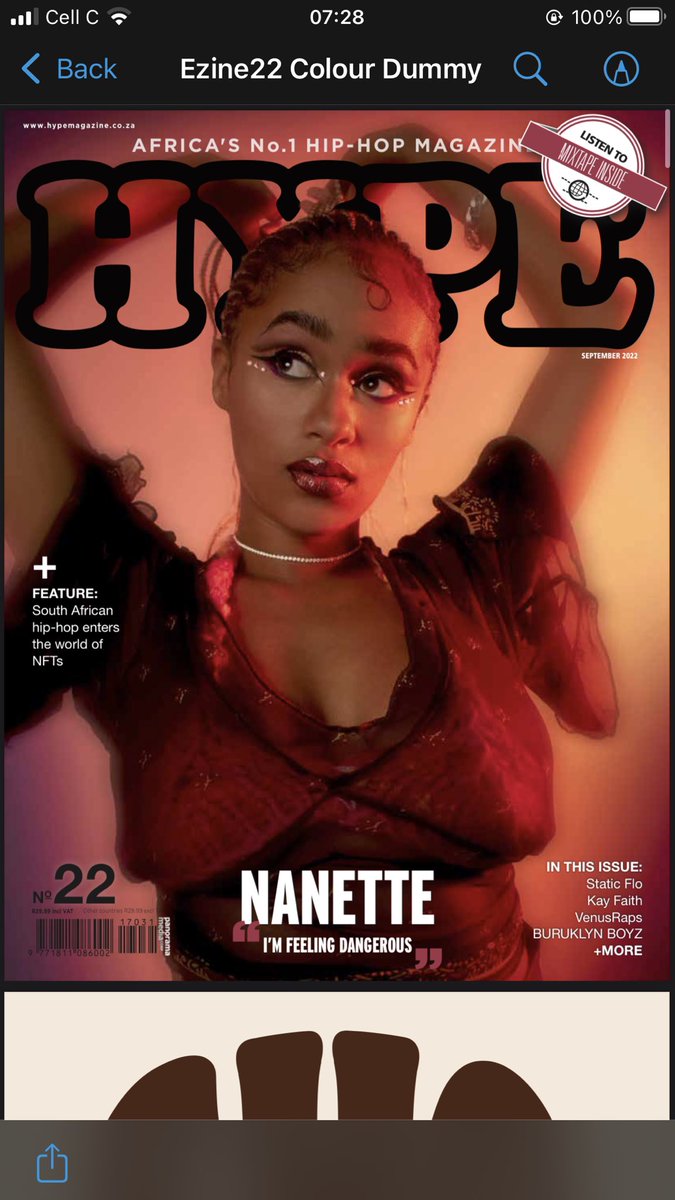 CindyLeah11's tweet photo. @__ubereatzz good looking out fam. You could say I’m a published photographer now 😭❤️❤️. @venusraps we did it sis #HypeMag https://t.co/8IbeBC53rA