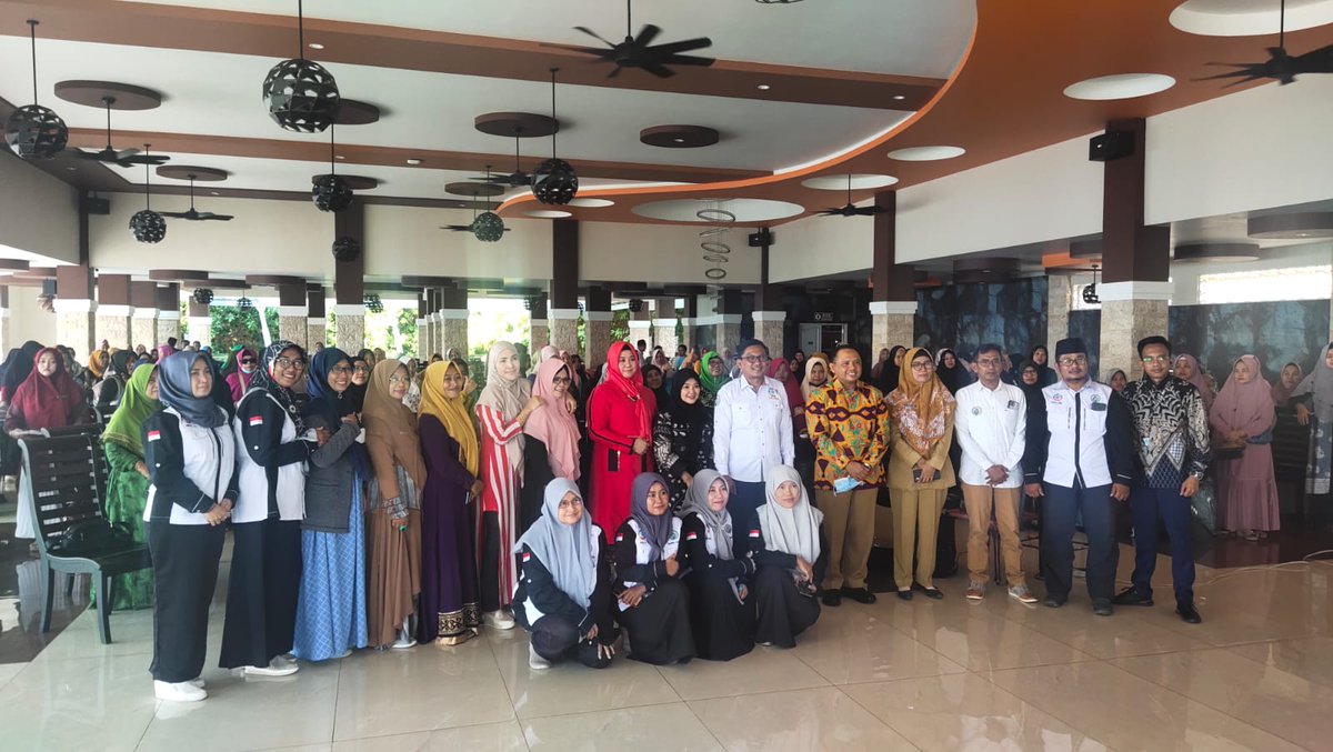 pld_kb's tweet photo. Semoga bisa menjadi Tauladan bagi TPP se Indonesia Amin 
#PendampingDesaInspiratif 
@jokowi 
@halimiskandarnu 
@kemendespdtt 
@malik_haramain 
@imansyukri 
@taufikmadjid71 
@yusradaridesa 
@azzameldzikrie 
@tppkemendes
@Ari_Asharie 
@GosBrodhen_73 
@Abu_addakhil https://t.co/B1dWD3MBzq