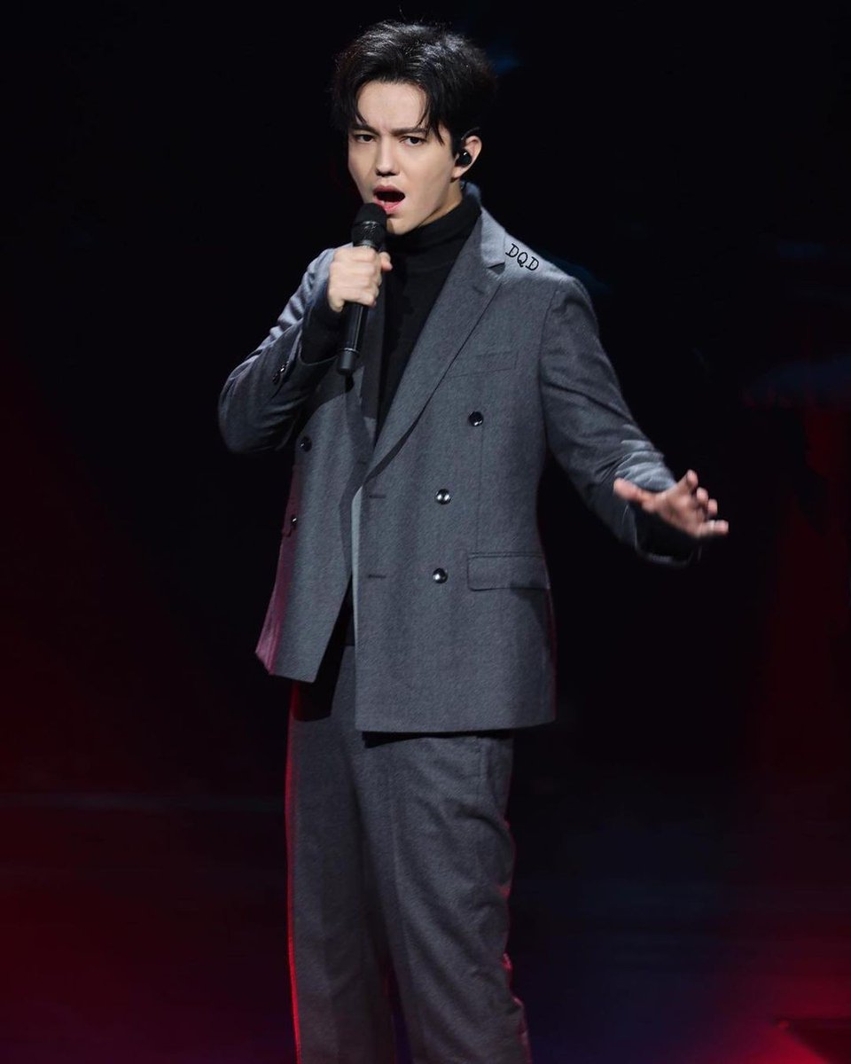 Barbara🇵🇱 (@dear_barbara57) on Twitter photo <a href="/Eisykiewicz/">Beata</a> <a href="/EsteraDatcules1/">Estera 🦋💃😄</a> <a href="/dimash_official/">Dimash Qudaibergen</a> <a href="/dimash_official/">Dimash Qudaibergen</a> to fenomen wokalny o cudowny , wyjątkowym głosie.
Śpiewa w wielu stylach, od opery po rap. Przykładem takiej piosenki jest #BeWithMe , w której łączy pop z rapem.
Kocham wręcz wszystkie piosenki #DimashQudaibergen , między nimi jest również #Okay ❤️🌺🌿🌺❤️ <a href="/Eisykiewicz/">Beata</a> <a href="/EsteraDatcules1/">Estera 🦋💃😄</a> <a href="/dimash_official/">Dimash Qudaibergen</a> <a href="/dimash_official/">Dimash Qudaibergen</a> to fenomen wokalny o cudowny , wyjątkowym głosie.
Śpiewa w wielu stylach, od opery po rap. Przykładem takiej piosenki jest #BeWithMe , w której łączy pop z rapem.
Kocham wręcz wszystkie piosenki #DimashQudaibergen , między nimi jest również #Okay ❤️🌺🌿🌺❤️
