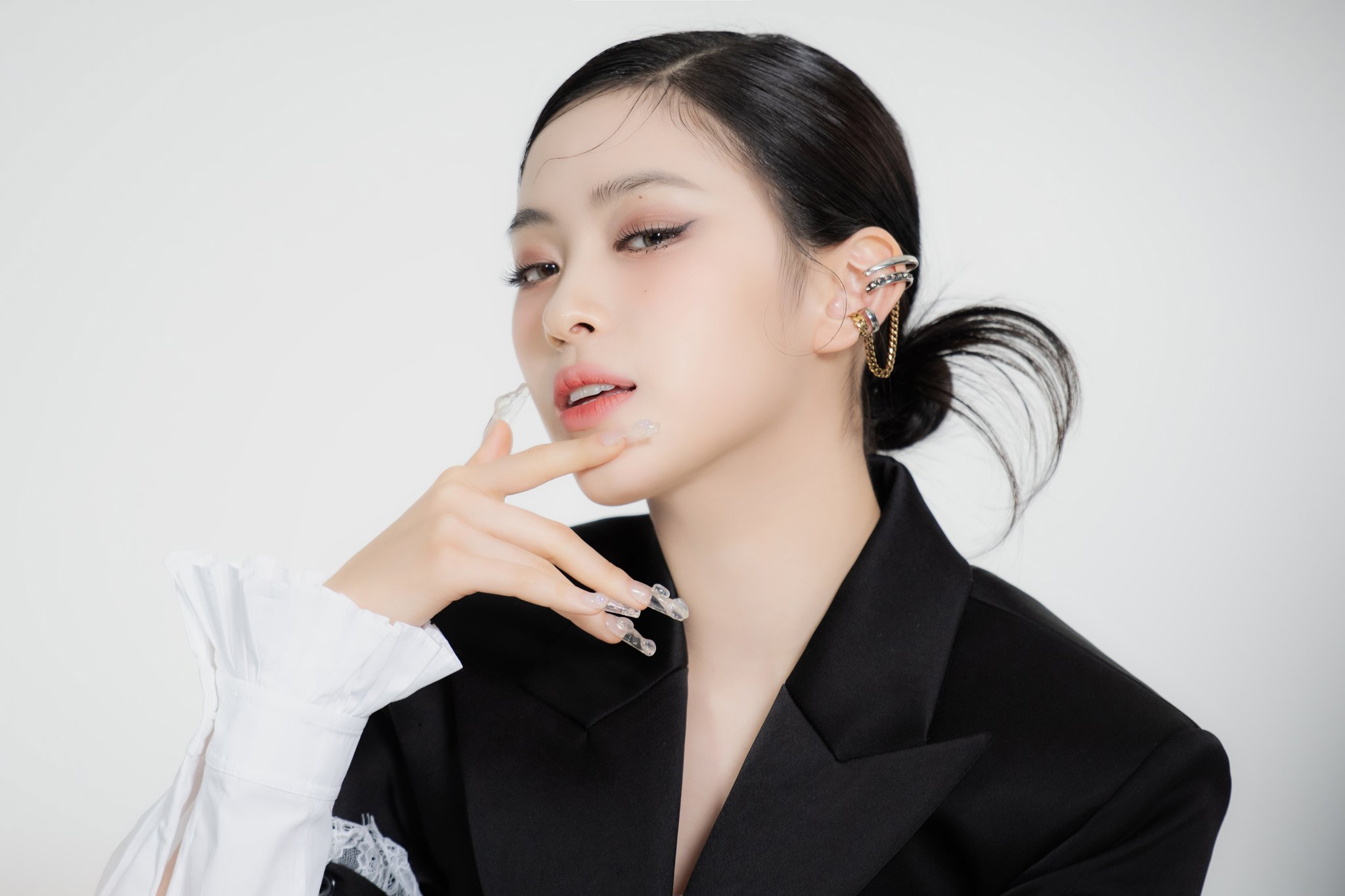 【ラスト1】ITZY TWINZY RyuJJi リュジン キーリング 5PCS KPOP ITZY Twinzy Keychain Keyring Yeji Lia Ryujin