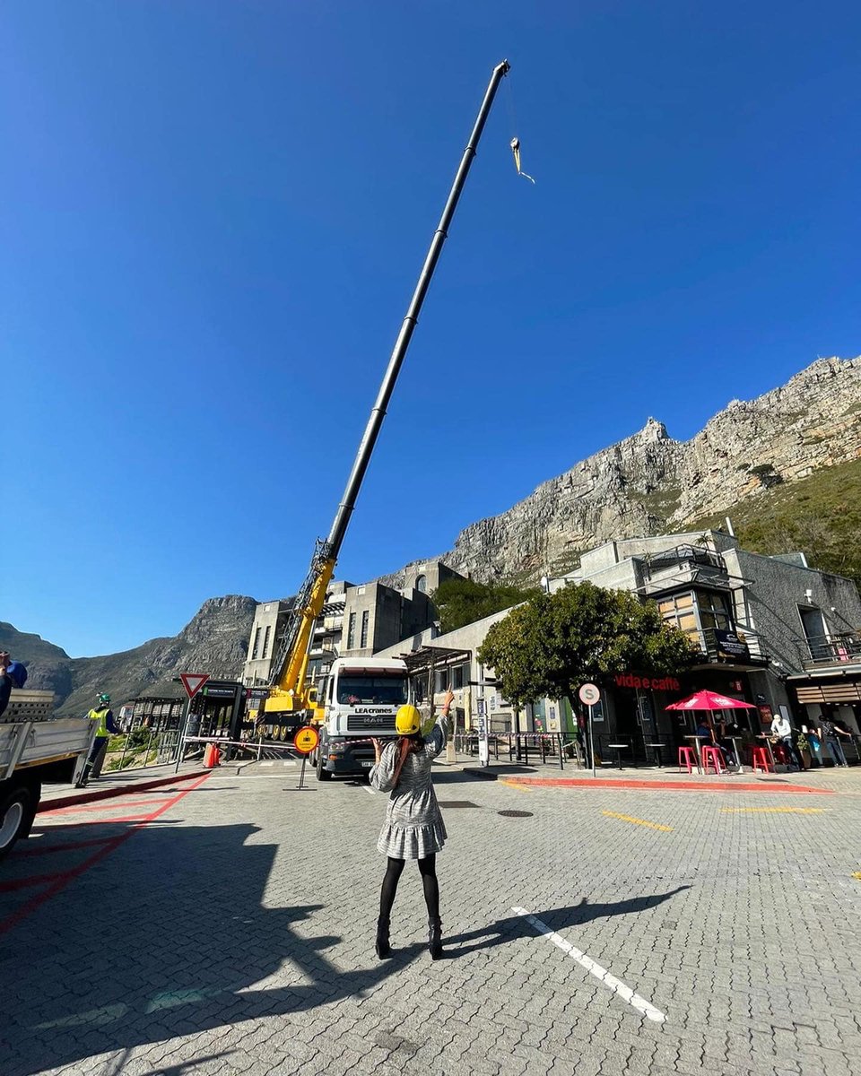 TableMountainCa's tweet photo. Teamwork makes the dream work! 🙌
Our annual maintenance Shutdown is progressing according to schedule.

#TableMountainCableway #MaintenanceShutdown https://t.co/J0kWufQ0Lj