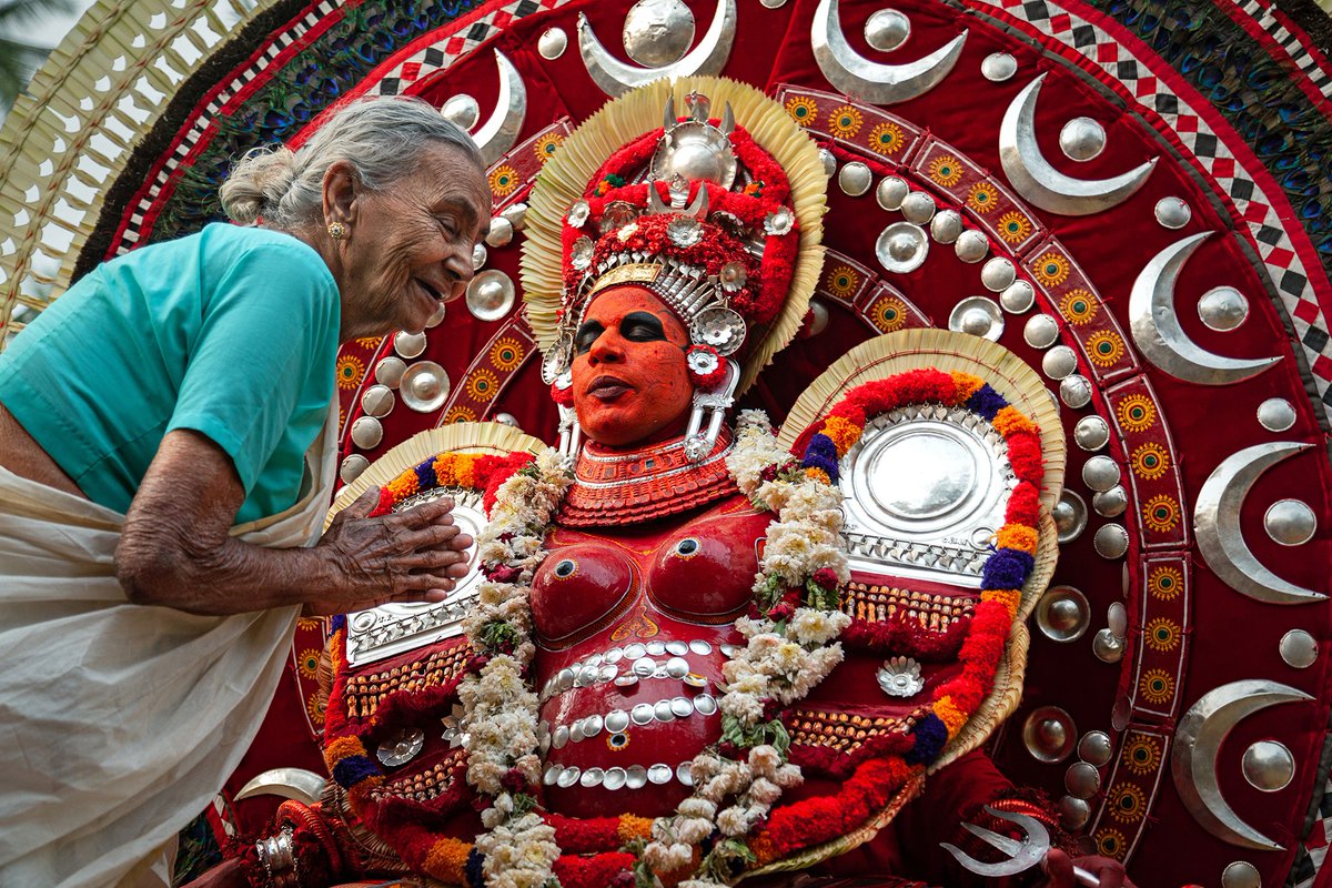 KannurShyjith's tweet photo. GM fam❤️
#theyyam #humangod https://t.co/C1IhWmie2m