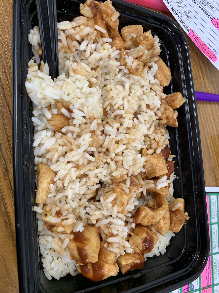 MonteSparkman's tweet photo. Todaysโs lunch provided by @CoachHarrison5 LLC and Azle Performance Nutrition, working on simplifying our sprint protocol in the #speedfactory #freakfactory hitting the big rocks, also working on bringing a couple new technologies into action this fall as well!! https://t.co/u1u0zlbMpI