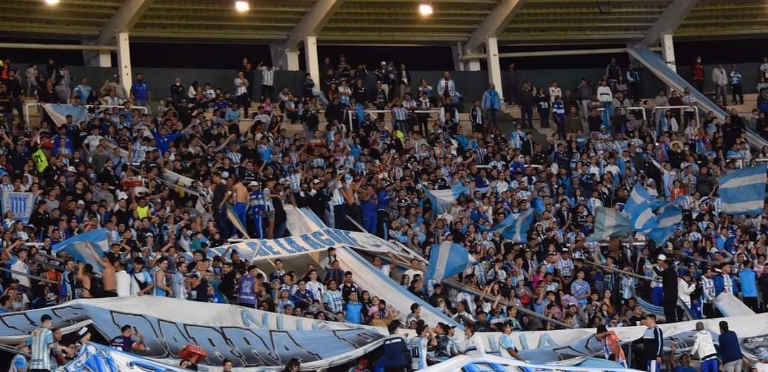 Bueno, perdimos la final por la copa de plata, pero nos vamos felices con lo aprendido y vivido. Muchas cosas buenas vendrán 🤍💙