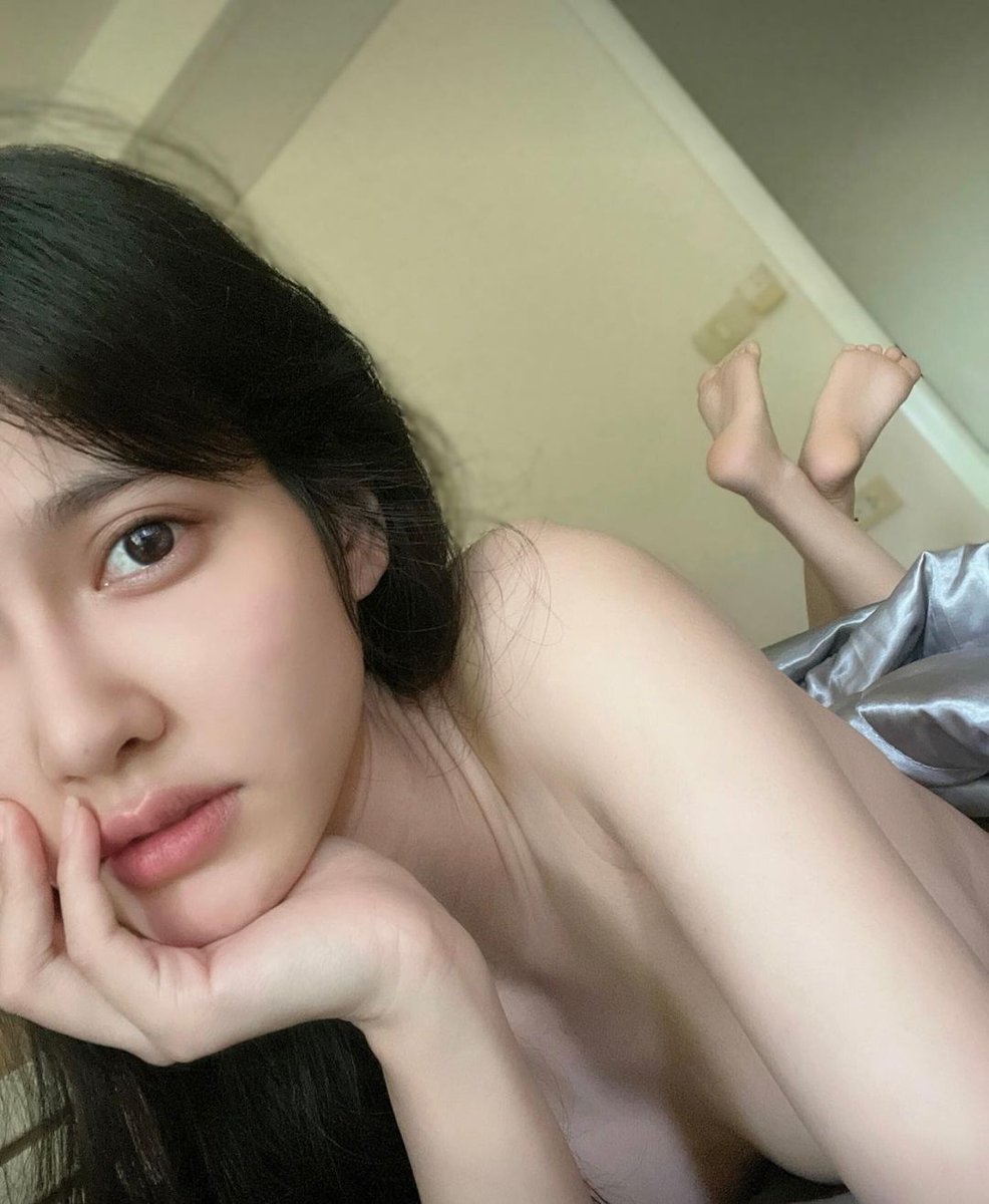 NguynBchTrang16's tweet photo. Hey https://t.co/krbqIJHah5