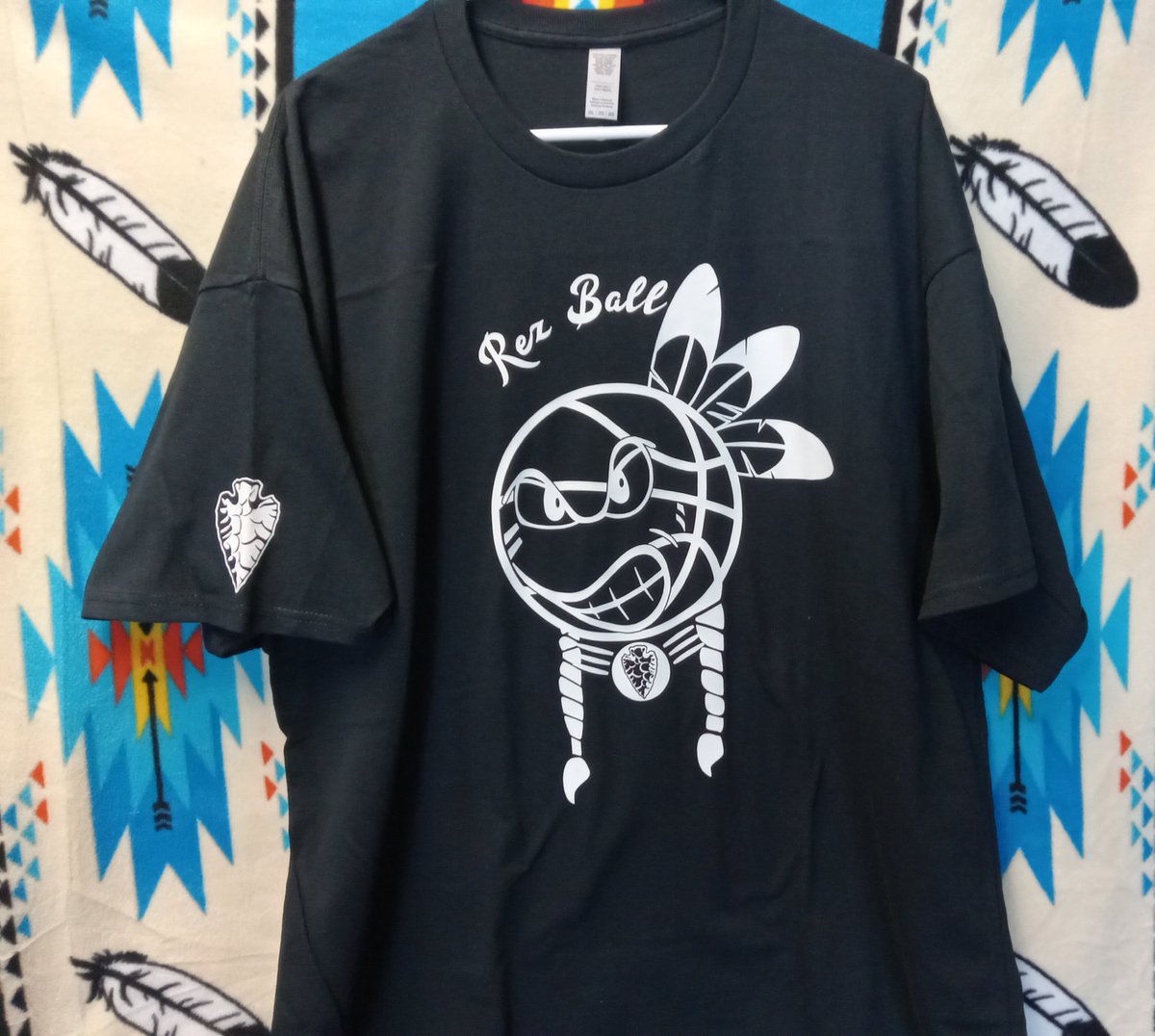 ThizzTribe's tweet photo. All our designs are in house (AB)Original,
(Copy Right)
New #RezBall BasketBall design!

Official Hardwood Classic type Jersey Authenticity, with Stitched name &amp; numbers, jus like our RezBall BaseBall Jerseys! COMING SOON!
Stay tuned!
#ThizzTriBe #RezBall #IndigenousCoast #NoNo https://t.co/Zipl7nzVSo
