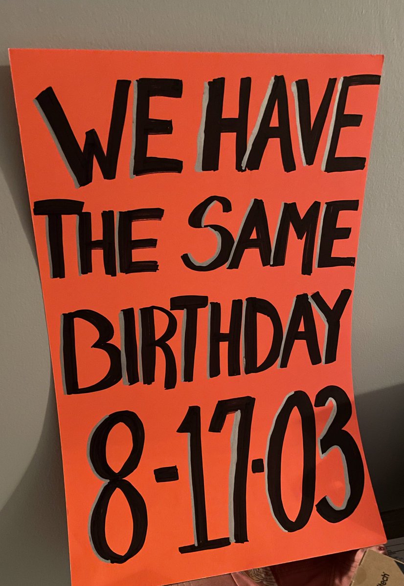 RachelTasker24's tweet photo. @thekidlaroi HAPPY BIRTHDAY!!!! 🎁🎂🎈 You and my bro share the same bday! We’ll be at your Pittsburgh show tomorrow! Look for us!! https://t.co/v5B2Sp3JDV