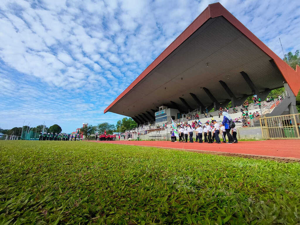 orangsabah's tweet photo. Sukan Tahunan Sekolah! https://t.co/0k8ei8h4N0