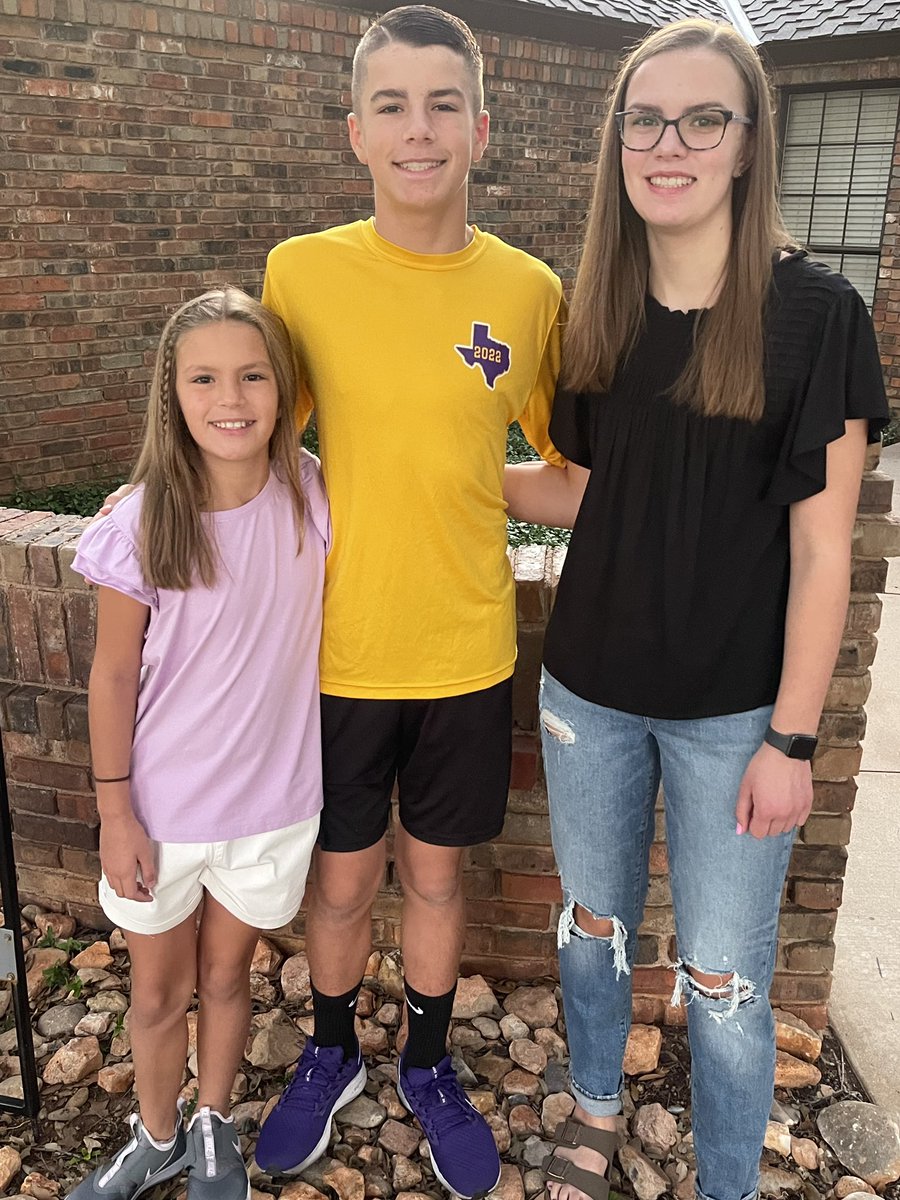 rick_mccarty31's tweet photo. Back to school in ABI…
What a difference a year makes! Best wishes to everyone as a new school year begins. #teammccarty https://t.co/YW2KhLLdNR