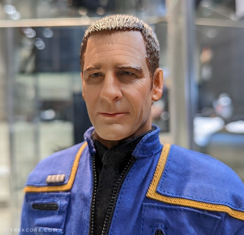 TrekCore's tweet photo. @StarTrekEXO6 Here are some photos of the Archer prototype release seen at April's MISSION CHICAGO convention -- including a good look at the included Porthos figurine.
#StarTrek #BakulaTime https://t.co/7dhbAzDrkH