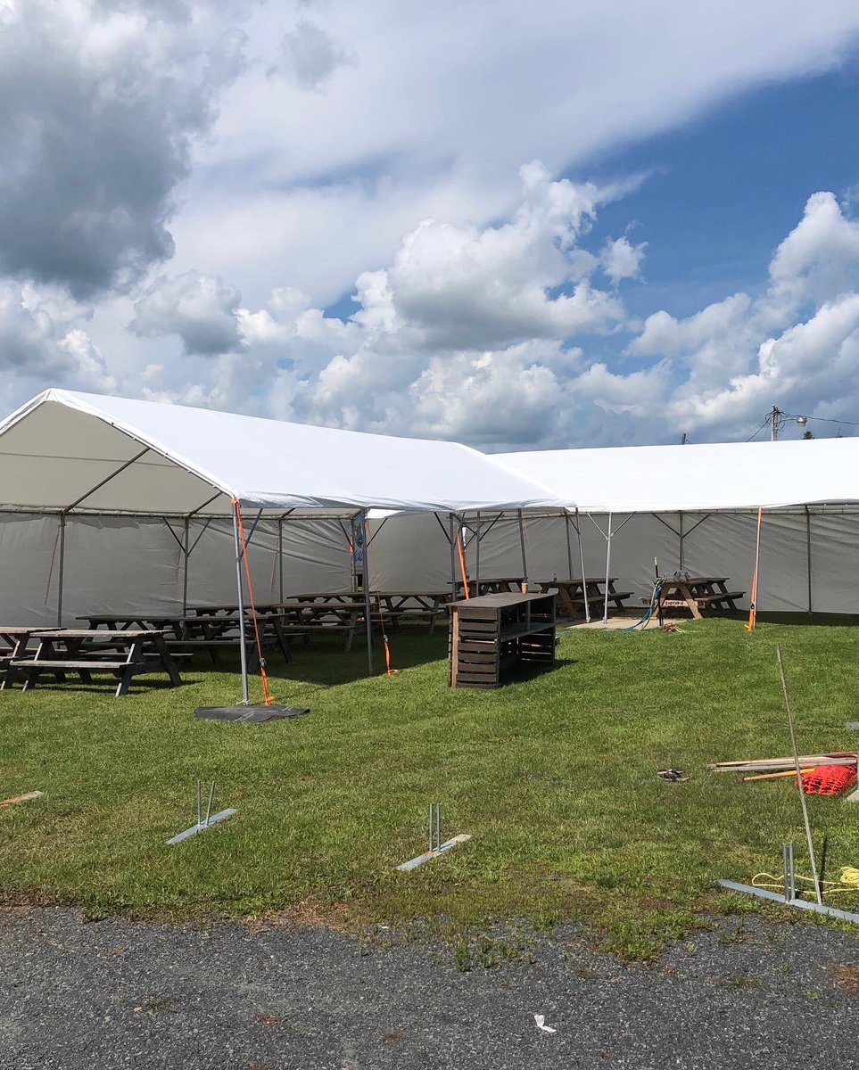 Tents up at the Emo Fall Fair. Rental slots available in September still if you’re looking!

#eventrentals #eventservices #partytents