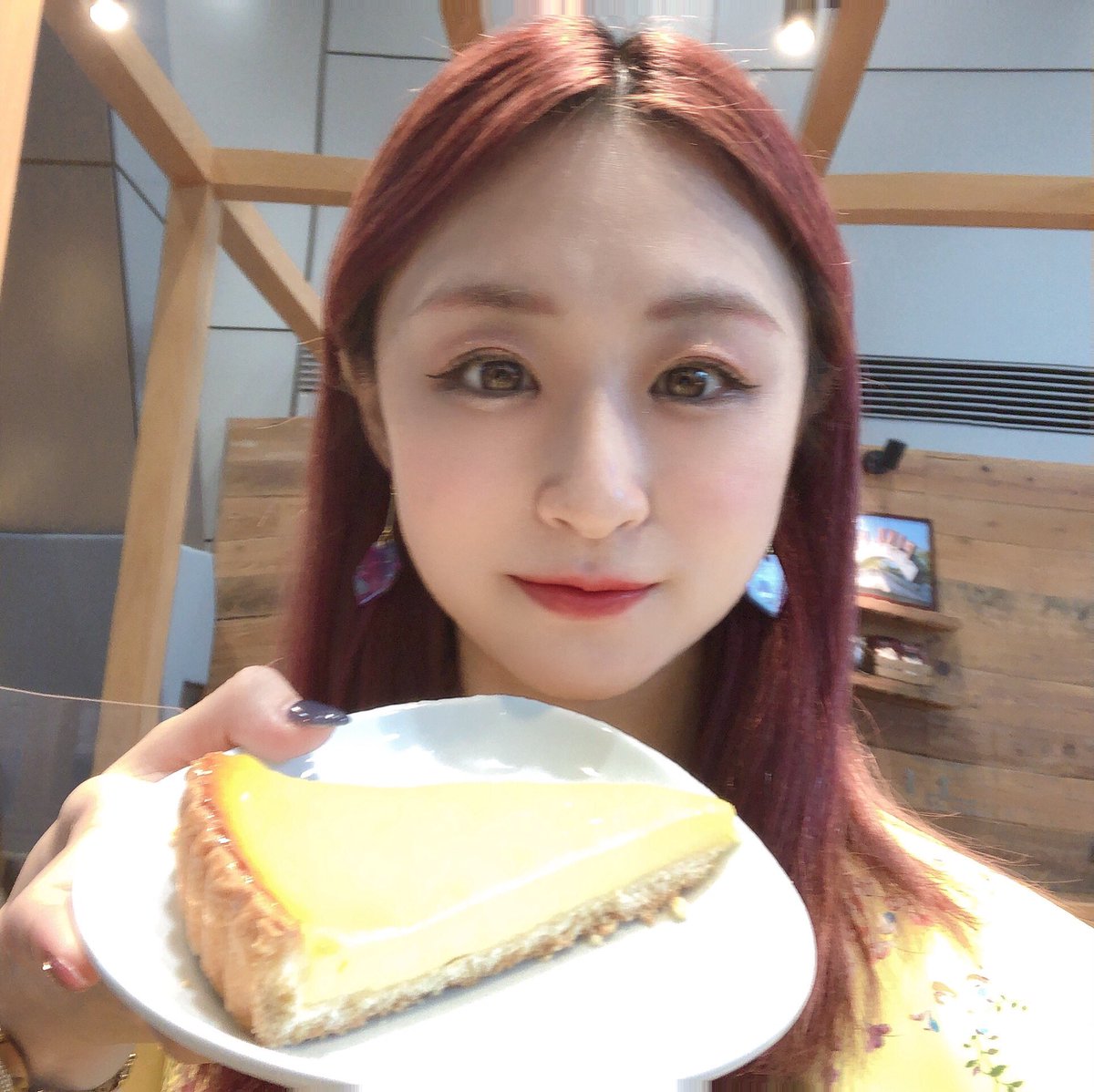 おはねね😍😍
ケーキ🍰💕頂きました🥺❣️
今日も1日頑張ろうね✨✨
#カレラプロモーション
#イベントコンパニオン