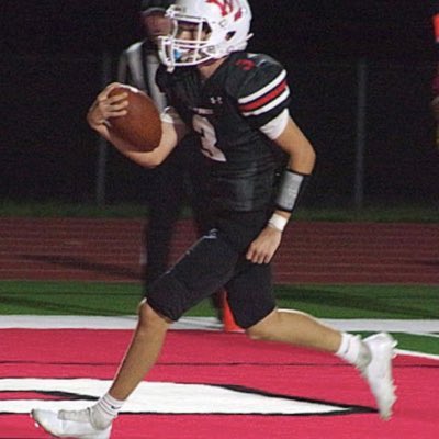 sportsinkansas's tweet photo. Wamego QB Hayden Oviatt has a solid group of receivers returning this fall: 

Chase Cottam is the leading returner with 450+ yds/10 TD last fall

Colin Donahue had 400+ yds/5 TD 

Hagan Johnson hauled in 375 yds/7 TD.

Red Raiders are coming off of a 9-2 season. https://t.co/ecEv0DwRs2
