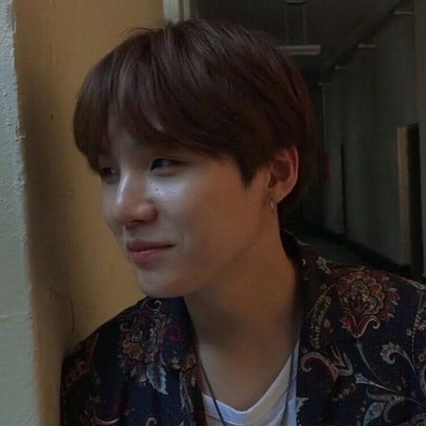 hourly yoongi tweet media