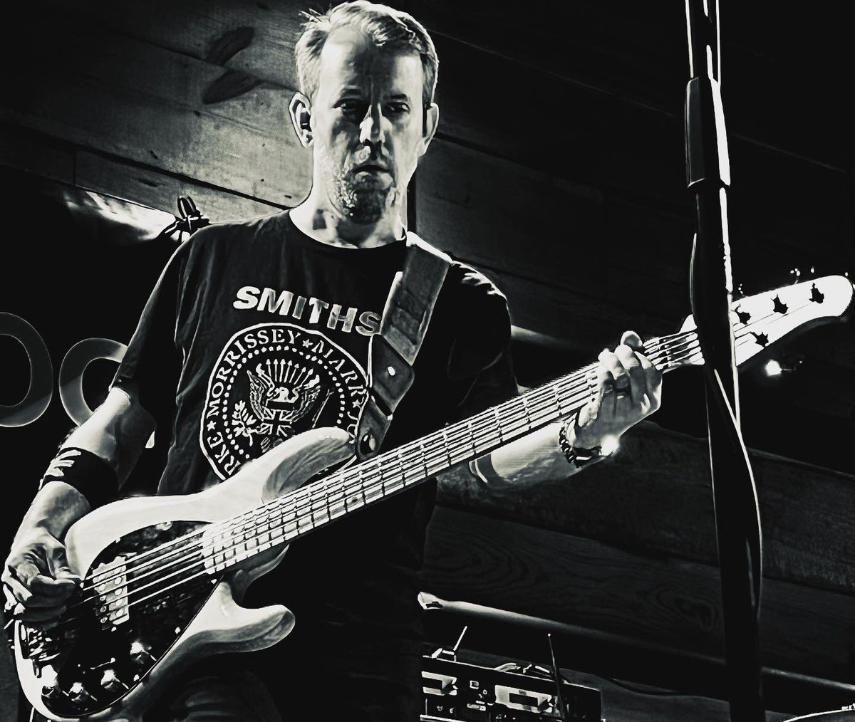 4AcesandaQueen tweet media