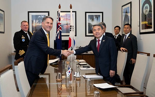 Asialink (@asialink_au) on Twitter photo #AsialinkInsights | “More commerce, less strategy” – <a href="/Junotane/">Jeffrey Robertson</a> on Australia-Korea 🇦🇺🇰🇷 bilateral relations and why Seoul sees Canberra more as a customer than strategic partner👇 asialink.unimelb.edu.au/insights/austr… #AsialinkInsights | “More commerce, less strategy” – <a href="/Junotane/">Jeffrey Robertson</a> on Australia-Korea 🇦🇺🇰🇷 bilateral relations and why Seoul sees Canberra more as a customer than strategic partner👇 asialink.unimelb.edu.au/insights/austr…