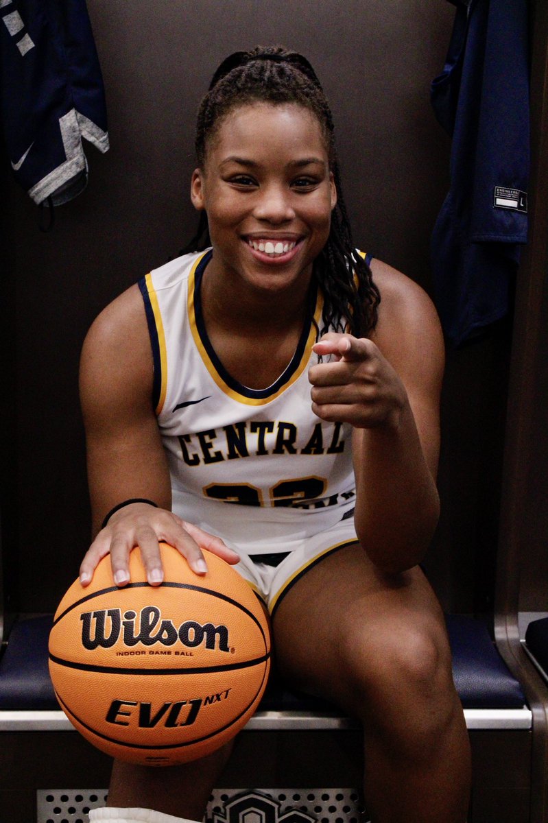 KalayiaJohnson's tweet photo. Committed!! #RollChos @TeamGriffinGBB @1DutchAthletics @karawernli @UCOWBB https://t.co/lP6qnQEY3Q