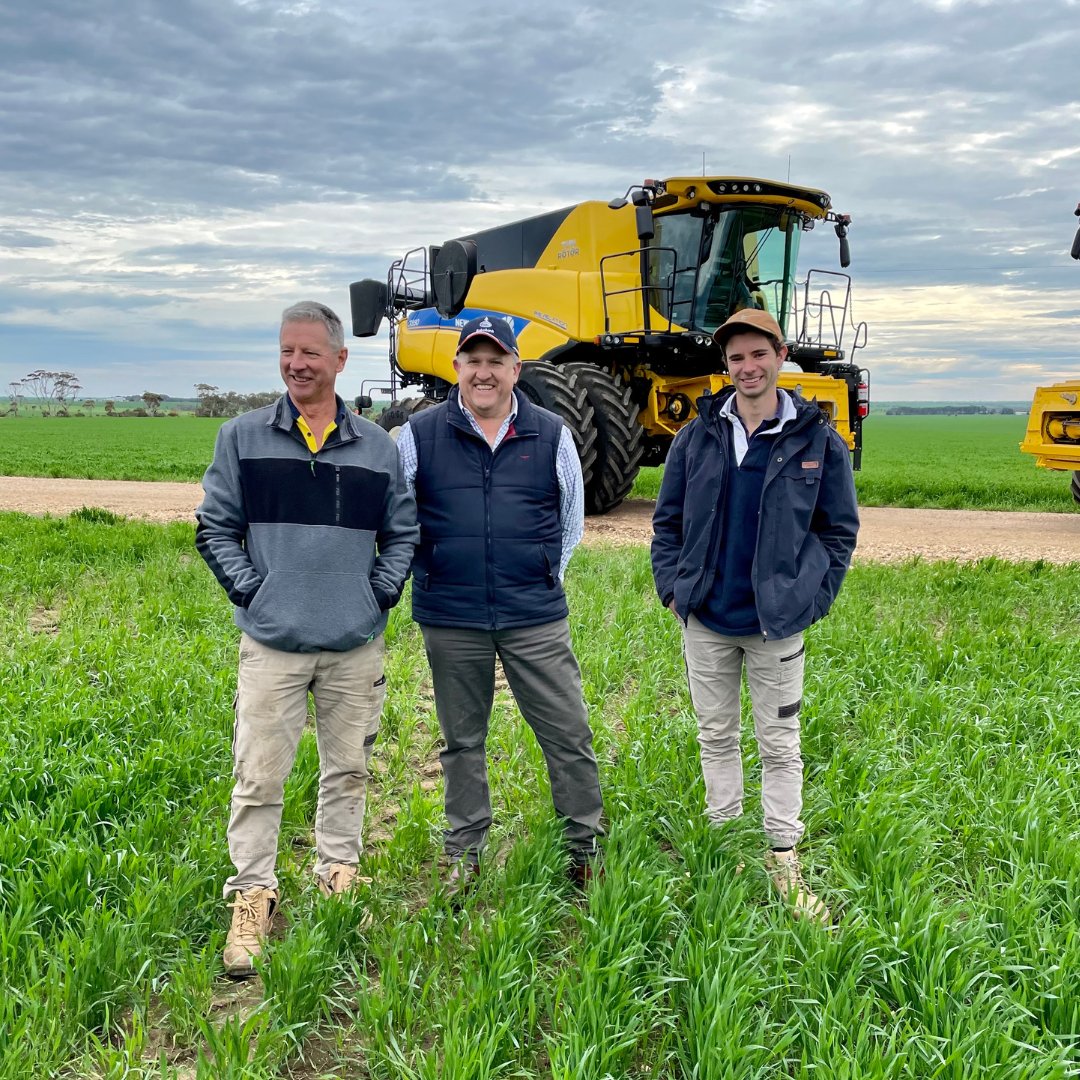 RabobankAU's tweet photo. Behind the scenes from this week's on farm client photo shoots for some upcoming stories.

Our visit to South Australia included stops in Macclesfield, Eudunda, Burra &amp; Arthurton.

Stay tuned!

#Agriculture #Agribusiness #Rural #Farm #SA #Sheep #Wool #Beef #Grains #AgChatOz https://t.co/fqvP4hYvyB