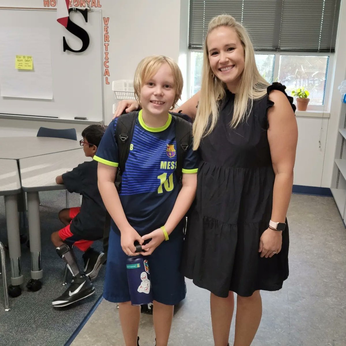 JSnowdenWGES's tweet photo. Last 1st day of elementary school π
#GCISDFirstDay https://t.co/WAfU4StVxE
