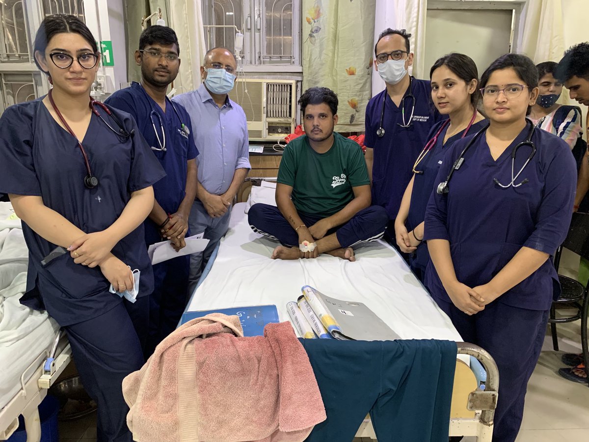 trsirohi's tweet photo. #Daily #clinicalskill rounds are full of #Q&A . Keen interest of #residents to learn n #perform is a great opportunity to teach π https://t.co/asTwJVXhPO