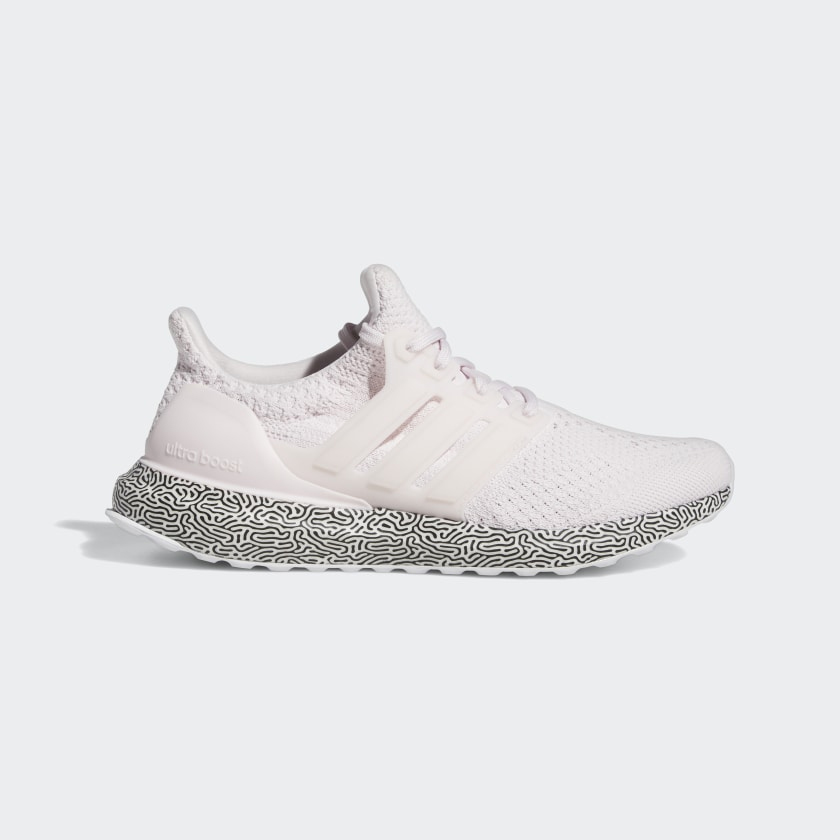BOOSTLINKS's tweet photo. Ad: ENDS TONIGHT
Women's adidas Ultraboost DNA 
$142.50 shipped, retail $190
use code SAVEMORE
=> https://t.co/4uUDTpSaMx https://t.co/G1YUmRnKdd