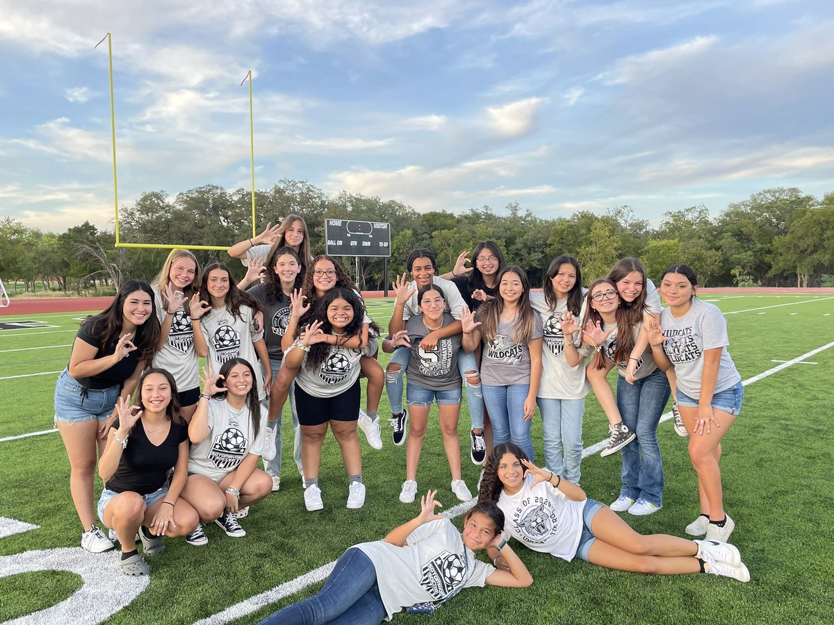 Soto_Soccer's tweet photo. Meet the Wildcats night! What an amazing way to end a fantastic summer and kick off our first school year @NISDSotomayor! Thank you to everyone who showed up to support us tonight. We appreciate you Wildcat family! #wildcattakeover #UTR #SotoSoccer https://t.co/BwrQw4Sczj