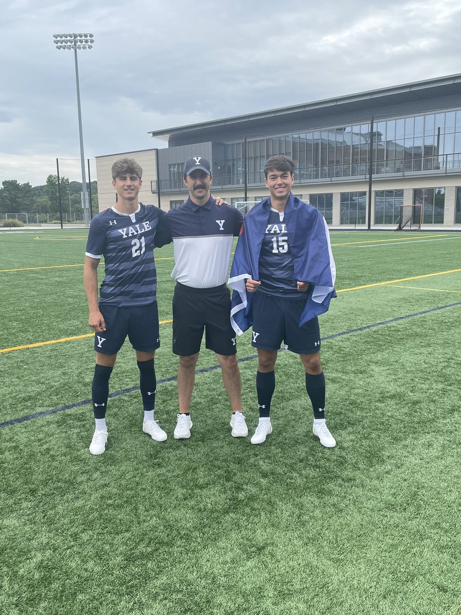 Montreal Impact midfielder Jeb Brovsky (5) gets his boot up on the ball as  Houston Dynamo midfielder Boniek Garcia (27) avoids being hit in the face  in the second half during a, image size:900x1200