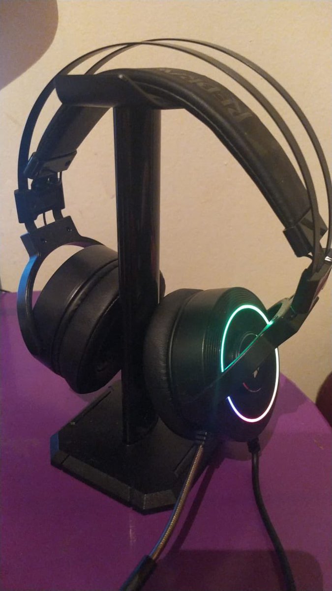 Boa noite a todos ! ❤️🥰🙏🏻

Afim de melhora a qualidade de trabalho do nosso coach @claaywr , enviamos um fone novinho de presente e também como forma de reconhecimento pelo bom trabalho que vem sendo realizado aqui na <a href="/NoT_TodayGaming/">NoT-Today</a>