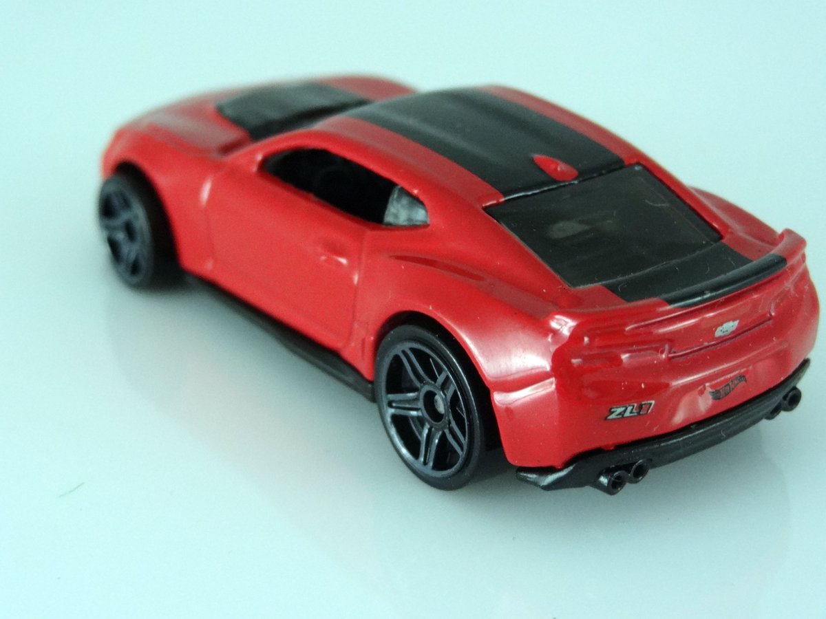 thetoysgarage's tweet photo. Chevy Camarzo Zl1 by Hot Wheels
#chevycamaro #chevycamarozl1 #diecastcamaro #diecastchevy
Share if you like!
#hotwheels #diecastcollection #hotwheelspictures #hotwheelscollectors #diecastcollector #hotwheelsdaily #loosediecast #164diecastcars #164collector #164photography https://t.co/JbEY3UCO6R
