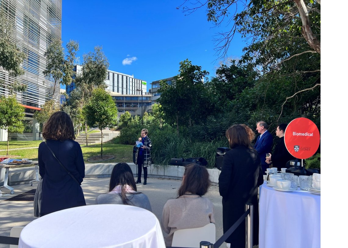 USYDBME's tweet photo. This week we thank the #Ramaciotti foundation for supporting @USYDBME researcher Prof.Gregg Suaning and his team (@OmidKavehei), the 2021 recipients of the $1 Million  Ramaciotti grant, for their projects on implantable bionic devices. 
🤓Learn more here: https://t.co/LeX6K7Qms0 https://t.co/4tCZPz9fjO