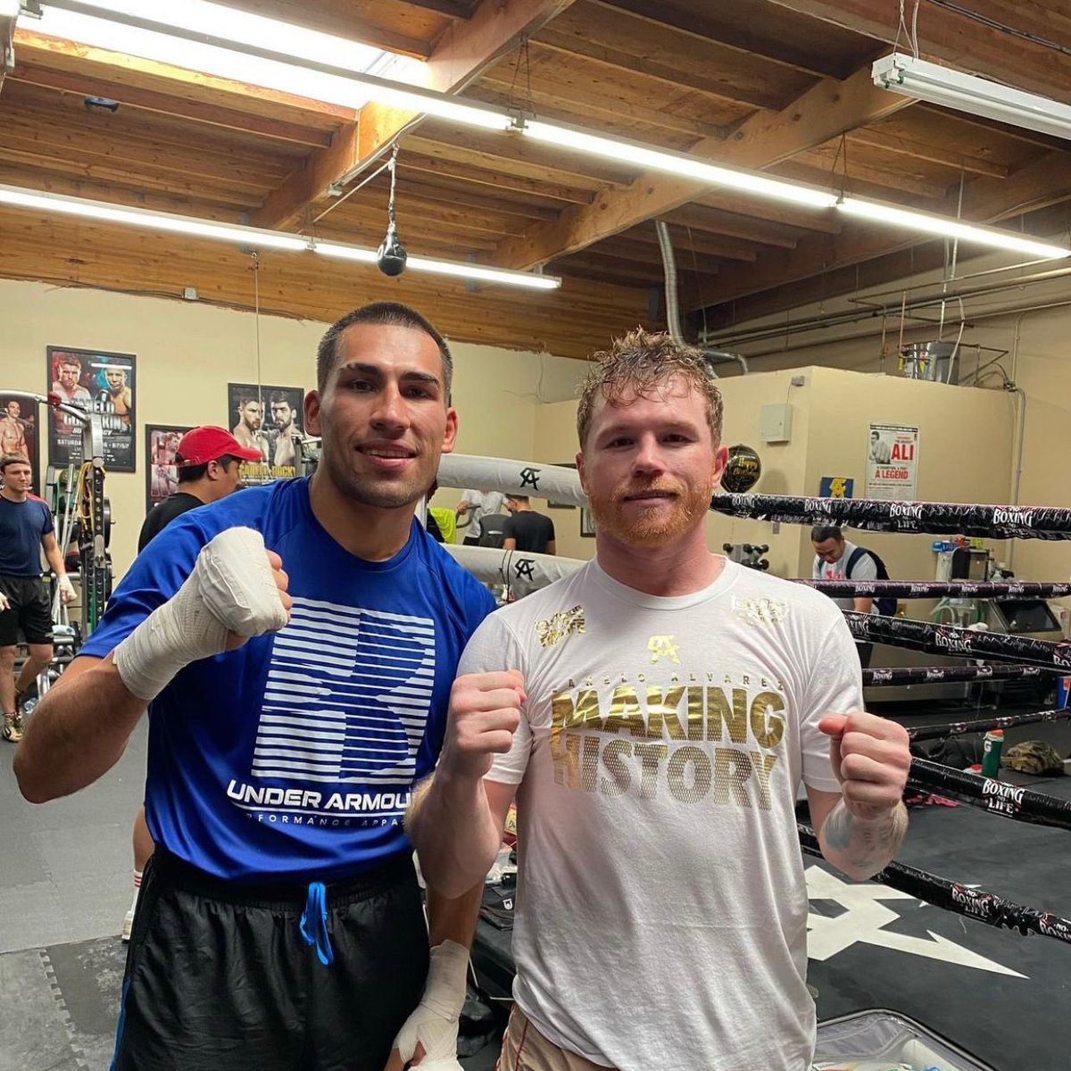 PugilistPlace's tweet photo. Damian Sosa after training alongside Canelo ๐
โจSosa returns on a @Toscano_Boxing card on Friday, Aug. 26 in Stockton, California
#SosaCruz #Boxing #Boxeo #ToscanoBoxing @gabejrivas https://t.co/z4DmhkuJ8u