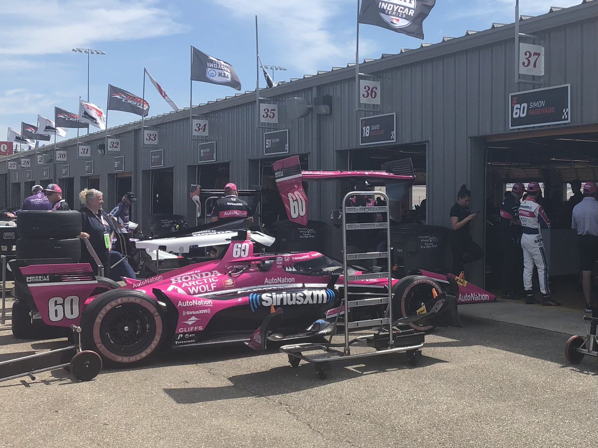 aebtraveler's tweet photo. The sound of these Indy cars in the garage and on the track is like music ๐ถ to my ears!
#Indyfan #racingfan https://t.co/elZyiTVBPw