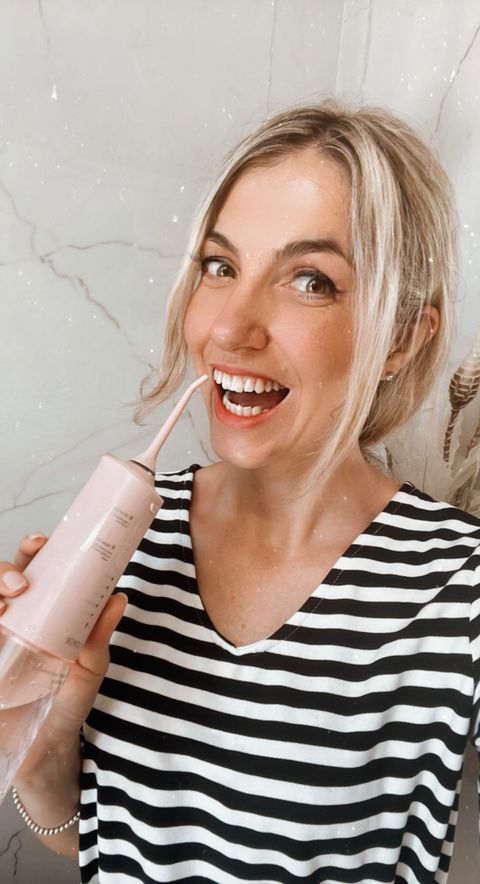 kusker's tweet photo. Thanks for your sharing .@alina_lorenz__
Don’t forget to follow our official account @kusker 

#kuskeroralcare #oralhealth #blogger #waterflosser #waterpik #usa #smile #oralhygiene #oralcare #teethwhitening #teethcleaning https://t.co/57vAcn2q4e