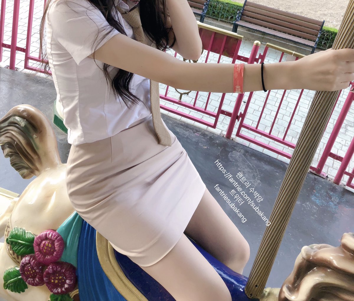 이렇게 교복 입고 야외에서
미친듯이 혼나고 싶다
야외플의 계절이 다가오네 🍂
#건오 #일탈 #오프 #맘눌뎀 #섹트 #구인 #초대 #구인남 #구인녀 #야노 #초대녀 #초대남 #멜섭 #펨돔 #관전 #서울 #신림 #이태원 #강남 #부산 #대구