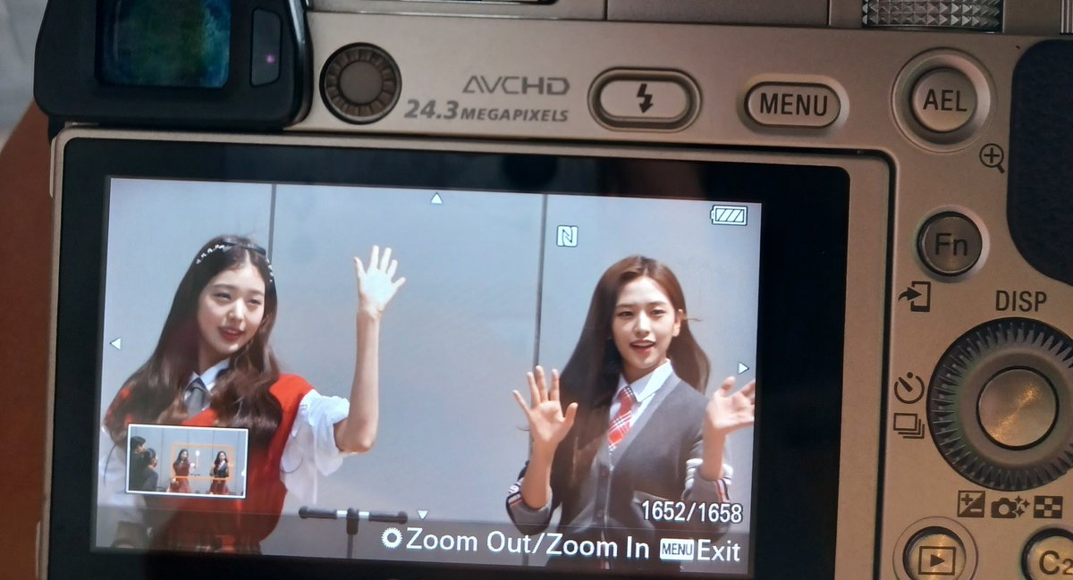 하늘 / seeing IVE for the 7th time tweet media