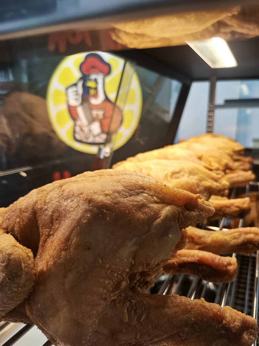 MacksManok's tweet photo. Something new in Pasig? Hmm. 🔥🔥🔥
#friedchicken #chicken #pasig #maybunga #stellamaris #macksmanok https://t.co/flH2XISdko