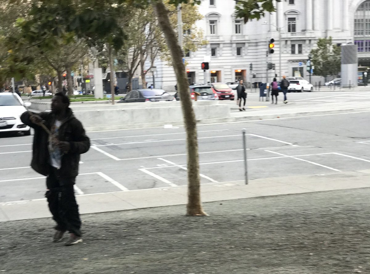 Roland Austinat tweet media