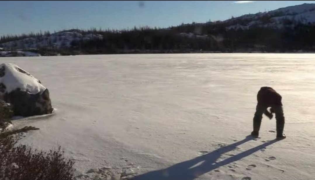 AloneOfcl's tweet photo. #AloneFrozen! Episode 2 FROST BOUND! Tommorow! Who's ready!? https://t.co/AzfGGneufY