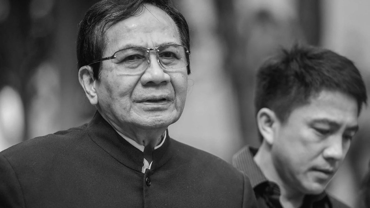 KookkaiMangoTV's tweet photo. “สมบัติ เมทะนี” พระเอกตลอดกาล เสียชีวิตแล้วในวัย 85 ปี #สมบัติเมทะนี #ข่าวบันเทิง #ข่าววันนี้ https://t.co/o8tyxWh2Ru