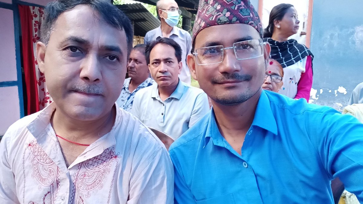 जय नेपाल आदरणीय सबै महानुभावहरुमा,
नयाँ जाेश, नयाँ उमंगका साथ
सबै मिलाई हाथमा हाथ
दिन तयार हाै अरुलाई माथ
घन्काउ देश साराले 
जय नेपालकाे नाराले