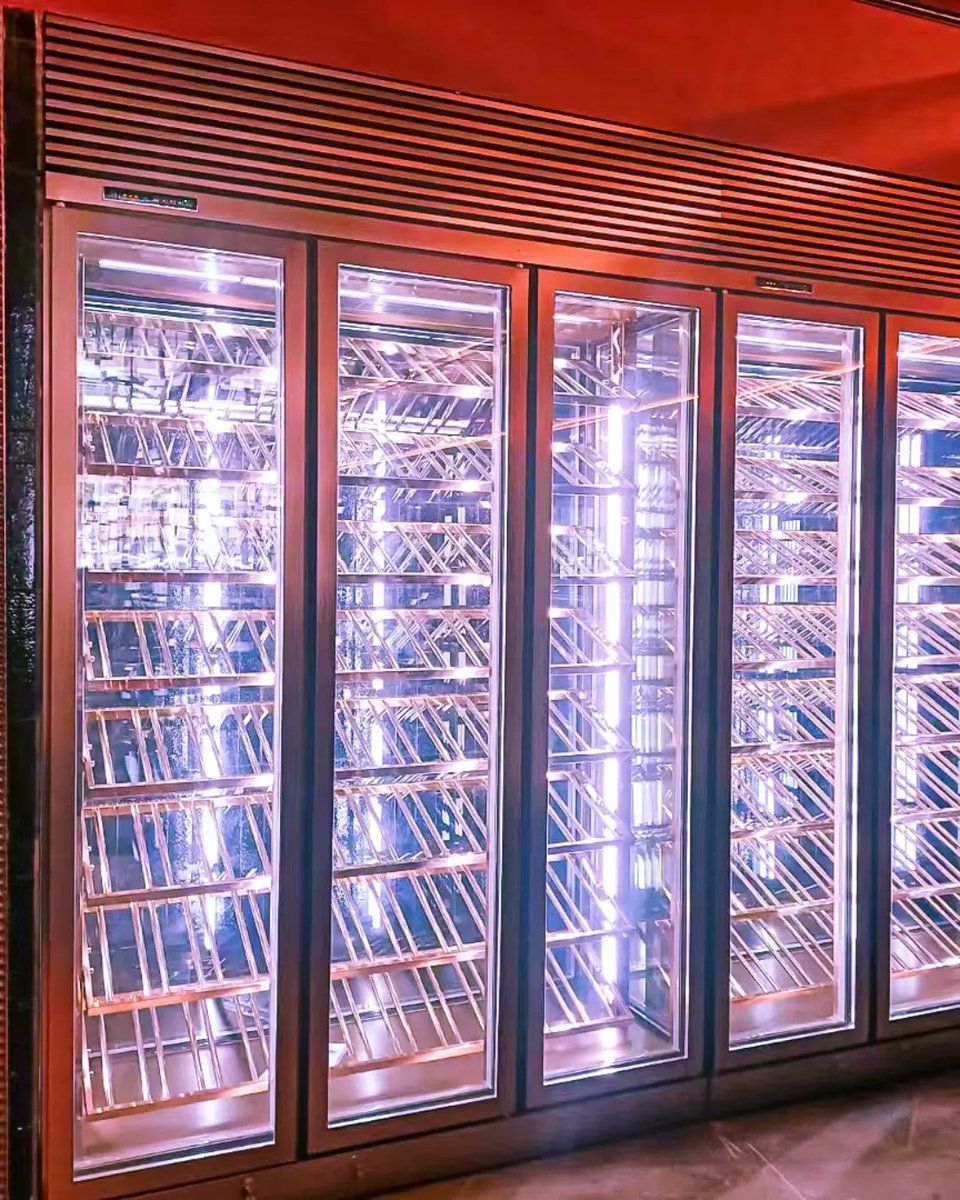 CUC_GROUP's tweet photo. #commercialrefrigeration #refrigeracioncomercial #refrigeração #uprightcooler #commercialrefrigerator #islandfreezer #chestfreezer #deepfreezer #uprightfreezer #commercialkitchen #backbarfreezer #backbarcooler #displayfreezer #gelatoshowcase #displayrefrigerator https://t.co/1a2b2kOQUr
