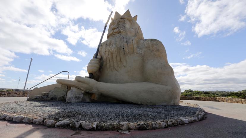 The public has been invited to have its say on a proposal to include the King Neptune statue and other #TwoRocks landmarks in the State Register of #Heritage Places #perthnews bit.ly/3PtfcCt