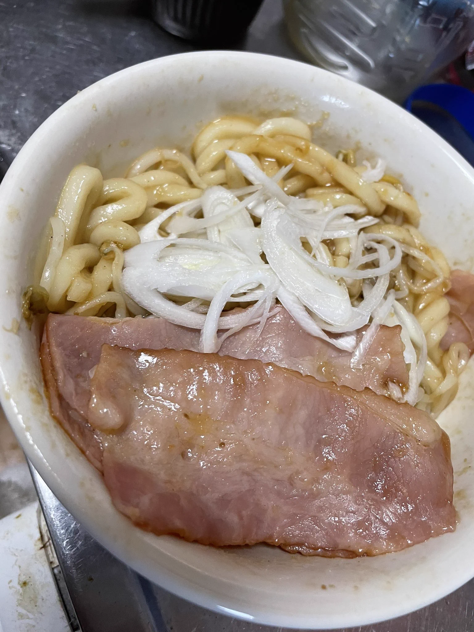 もやしとベーコンとネギで作った
これはいける
安いし美味しい  