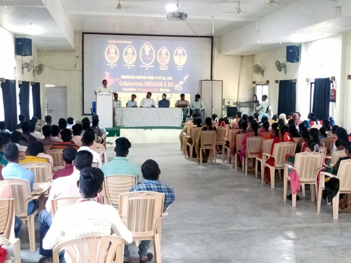 CSSRANDSRRMDC's tweet photo. Workshop on Entrepreneurship Skill18-02-2022 https://t.co/RX9LbNN5ZD