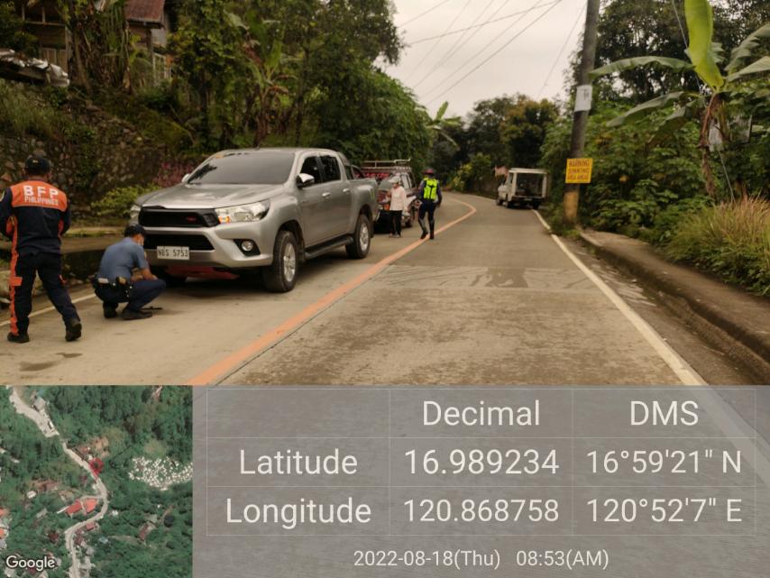 PNPBauko1's tweet photo. Look!!!
Joint personnel of Bauko MPS, HPG, 1st PMFC 2nd Platoon, BFP-Bauko, LGU Bauko and MLGOO employees cleared roads simultaneously throughout the Bauko Municipality to remove any obstructions or illegal parking on the sidewalks, streets for public safety.
#projectsaferoadtrip https://t.co/Ev0MS98BE8