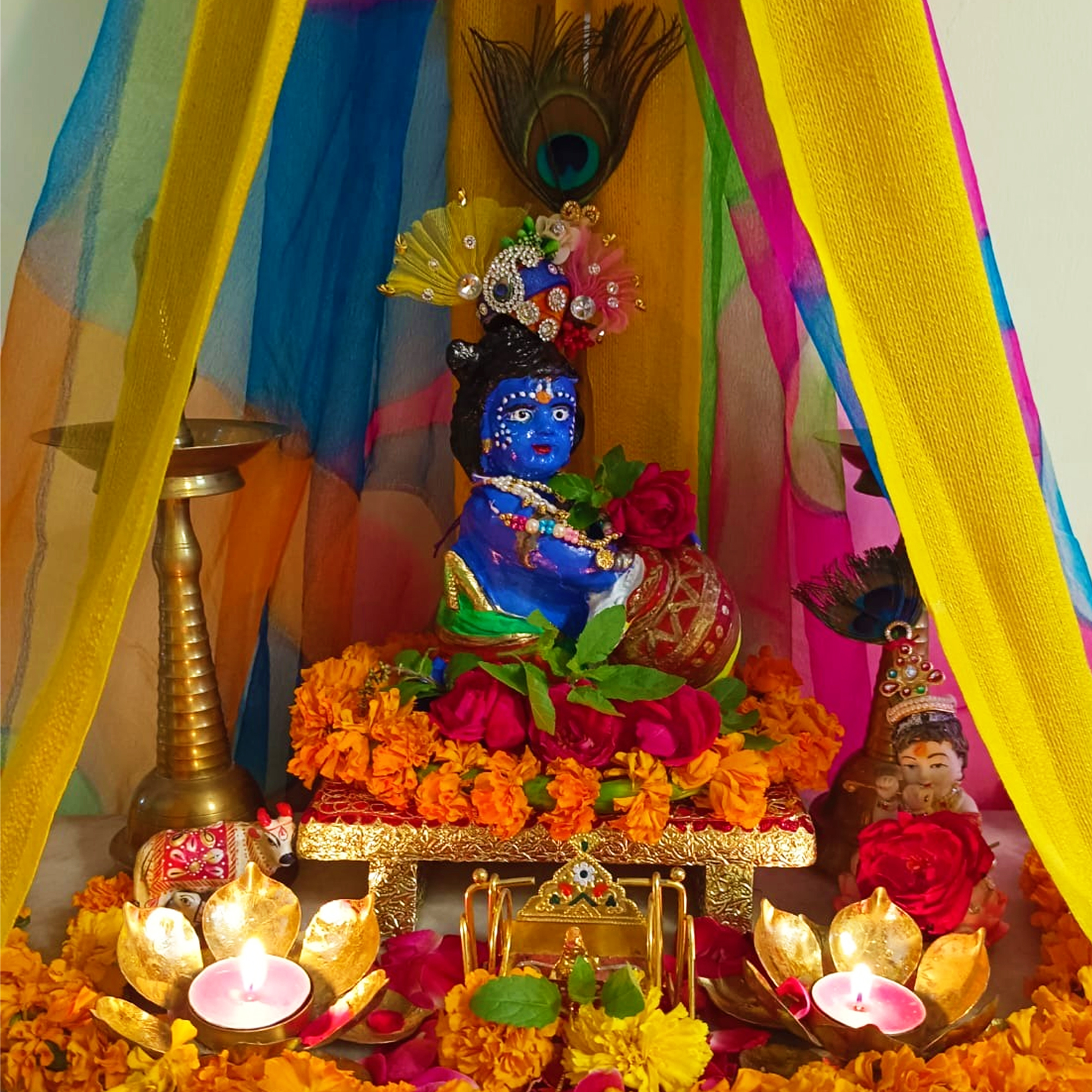 9 Ways to Celebrate Krishna Janmashtami in 2023 - ISKCON Dwarka