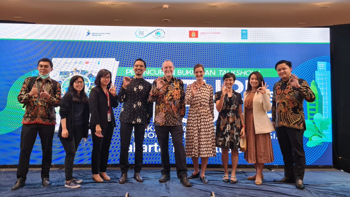 Officer-in-Charge <a href="/nickcongly/">Nicholas Booth</a> attended the launch of the UNDP, <a href="/BappenasRI/">Kementerian PPN/Bappenas</a> book on the Circular Economy, "The Future is Circular."  To start, UNDP &amp; the Government of Indonesia work on policy, capacity building, raising awareness and technical studies with <a href="/denmarkdotdk/">Denmark.dk</a> support.